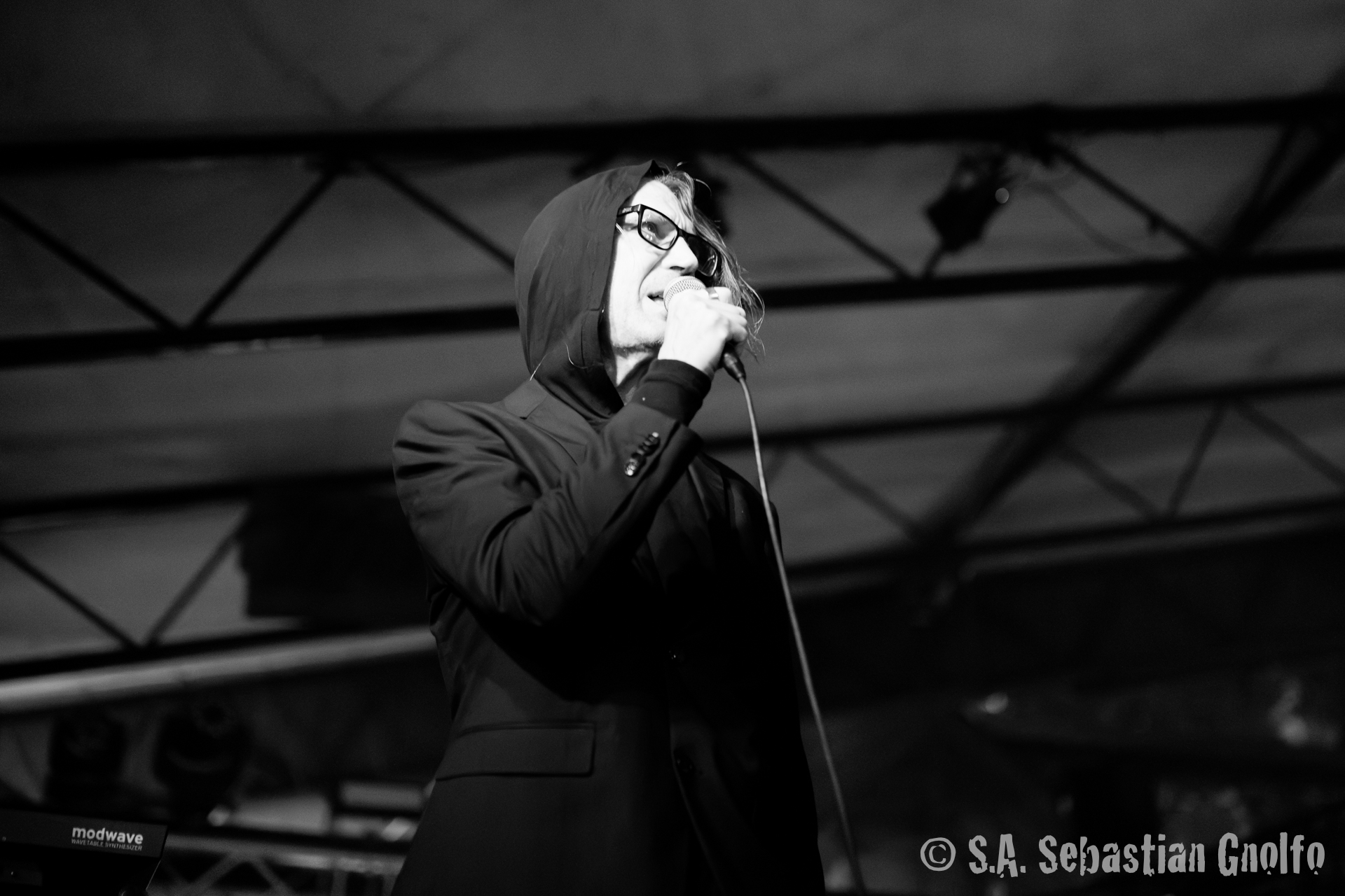 Cold Waves Austin: Lead Into Gold