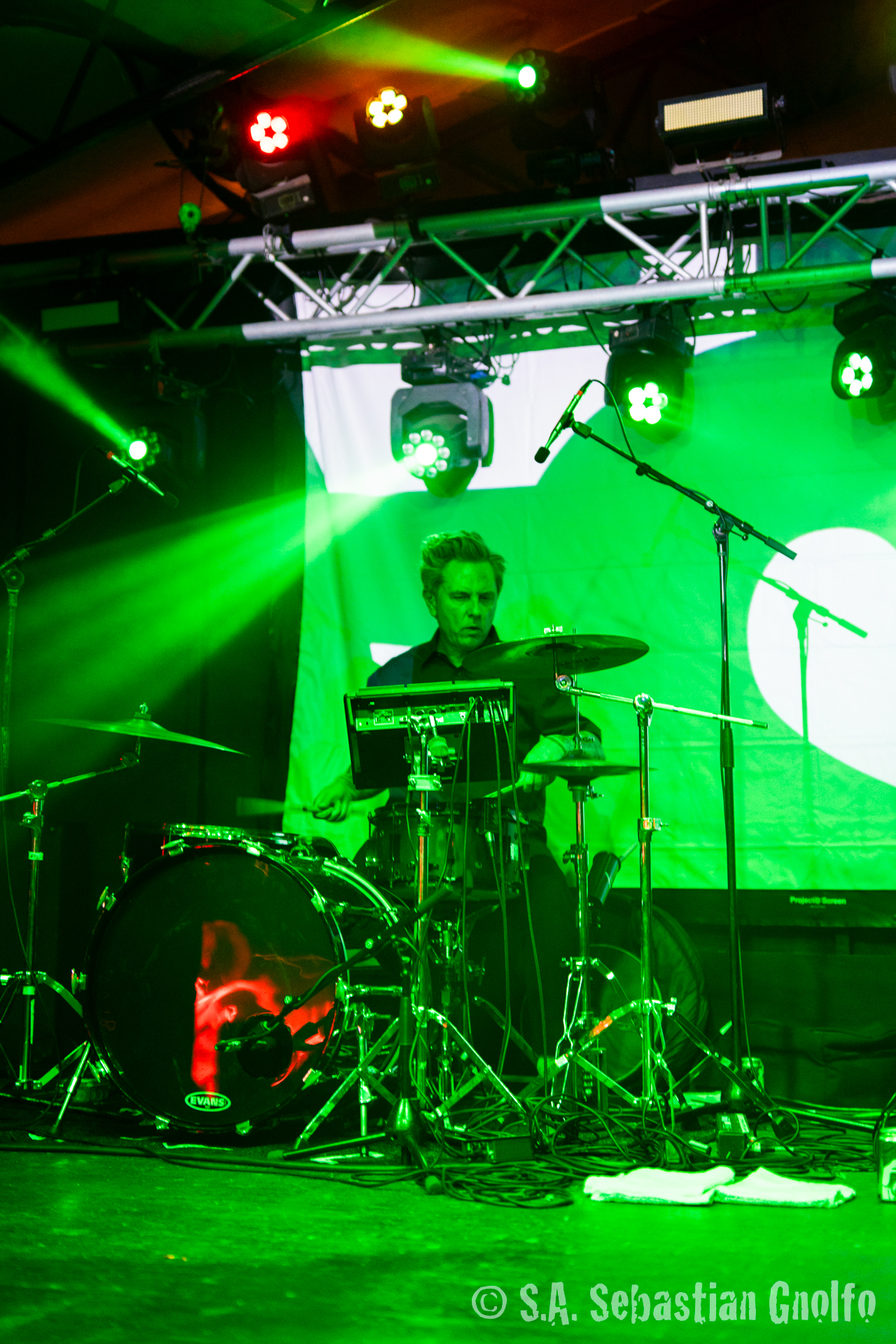 Cold Waves Austin: Nitzer Ebb